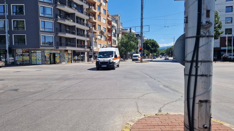 Много тежка катастрофа е станала на пътя за Хисар, близо