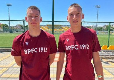 Ботев Пловдив подписа с двама млади вратари от школата на