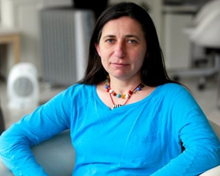 Дъщерята на Желю Желев нападна Румен Радев в открито писмо