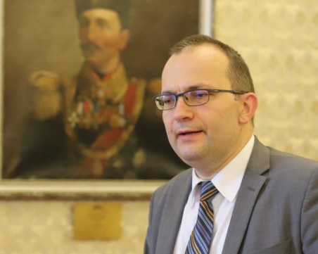 Депутат от ДБ: Президентът иска служебен кабинет