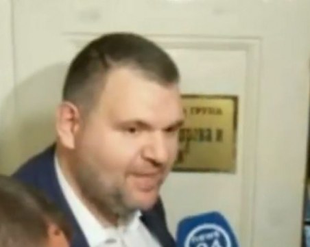 Пеевски: Продължаваме битката, докато не преборим олигарха-премиер Иво Прокопиев