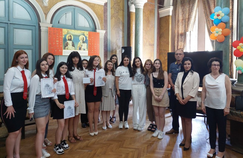 Пловдивски ученици участваха в правен дебат на Образователна програма на ВСС