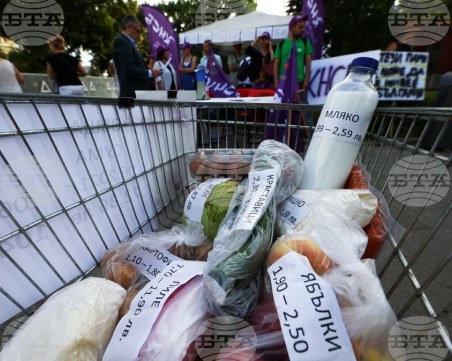 КНСБ протестира пред парламента с искане за по-високи доходи