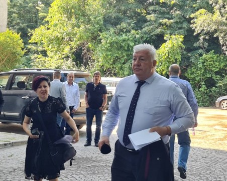 Зико: Дано новите управляващи са по-разумни хора, които мислят за нашите деца