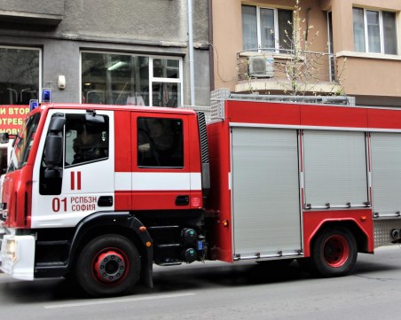 Жена загина при пожар в апартамент в София