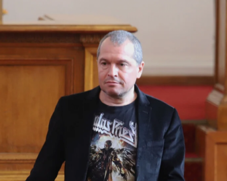 Тошко Йорданов: Възможни са разговори с ПП, но без Кирил Петков