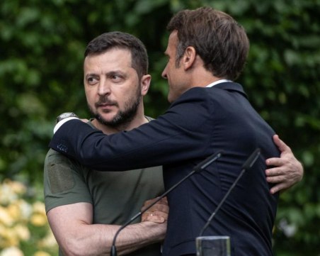 Украйна поиска от Г-7 да предостави повече оръжия