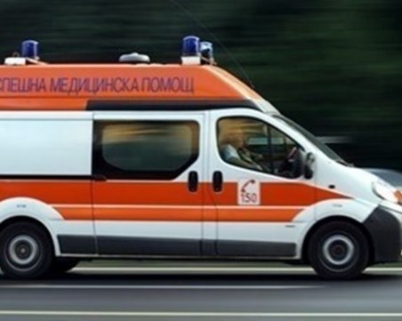 Кола удари дете до пешеходна пътека в столицата