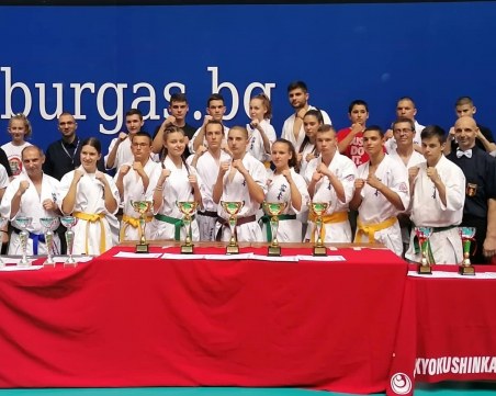 Отборът на АСКК 