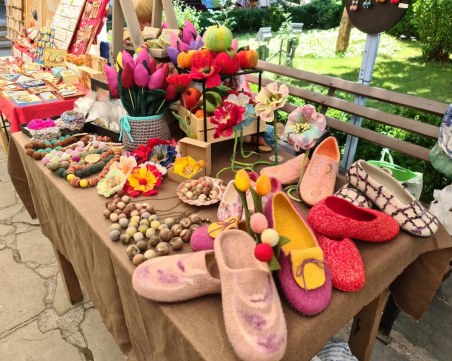 Майстори обучават наследниците си на вдъхновяващи автентични занаяти в Пловдив