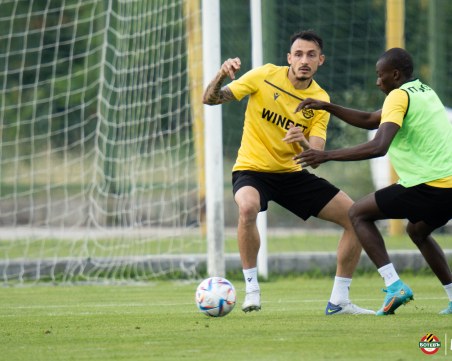 Официално: Пунчец се завърна в Ботев