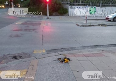 Липсващ светофар на кръстовището на бул Христо Ботев и бул