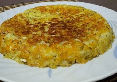 Необходими продукти картофи 600 700 гяйца 1 бр сирене 20 гджоджен