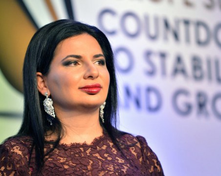 Криптокралицата Ружа Игнатова вече е в топ 10 на ФБР за най-издирваните лица