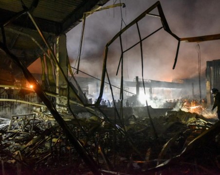 Ракета удари жилищна сграда в района на Одеса, има загинали