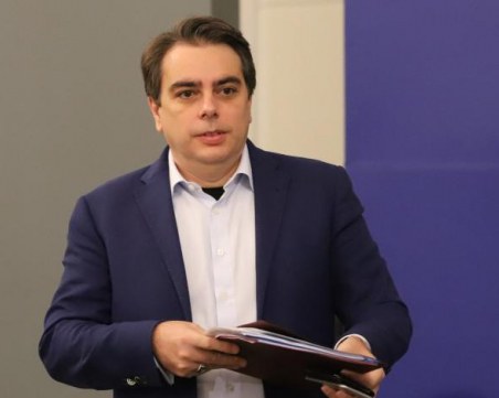 Василев: Търсим 121 депутати да застанат срещу крупните бизнес интереси