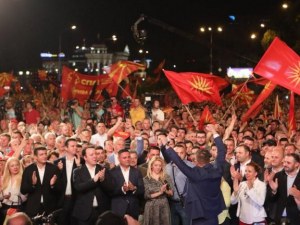 Протести срещу френското предложение в С. Македония