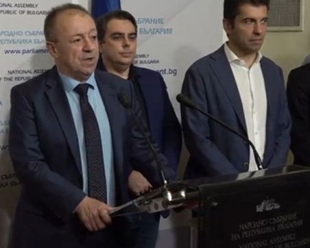 Независимите депутати се включват в работната група на ПП, до петък обявяват дали подкрепят кабинета