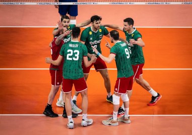 България стартра със загуба в последния турнир от Лигата на