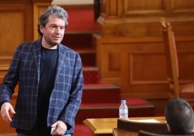 Нивото на морална деградация до което стигнаха Кирил Петков и