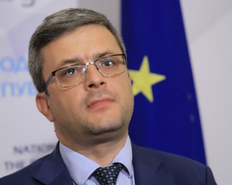 Биков: Можем да загубим половината пари от Плана за възстановяване