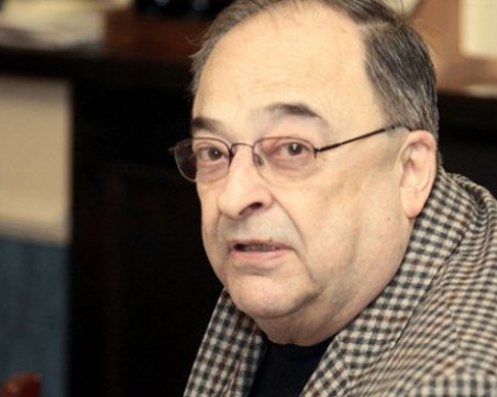 Почина бившият вицепремиер Виктор Вълков