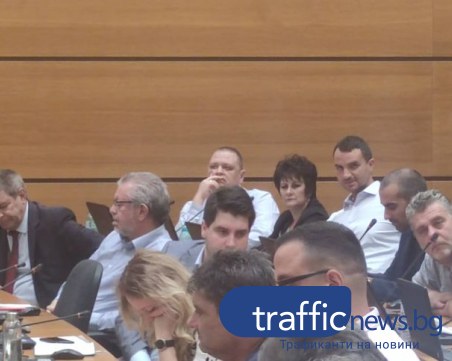 Групата на БСП в Пловдив сменя името си заради Нинова