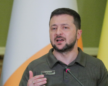 Зеленски: Най-накрая се чувства, че западната артилерия заработи мощно