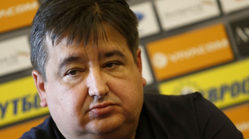 Атанас Караиванов е новият председател на Професионалната футболна лига. Караиванов