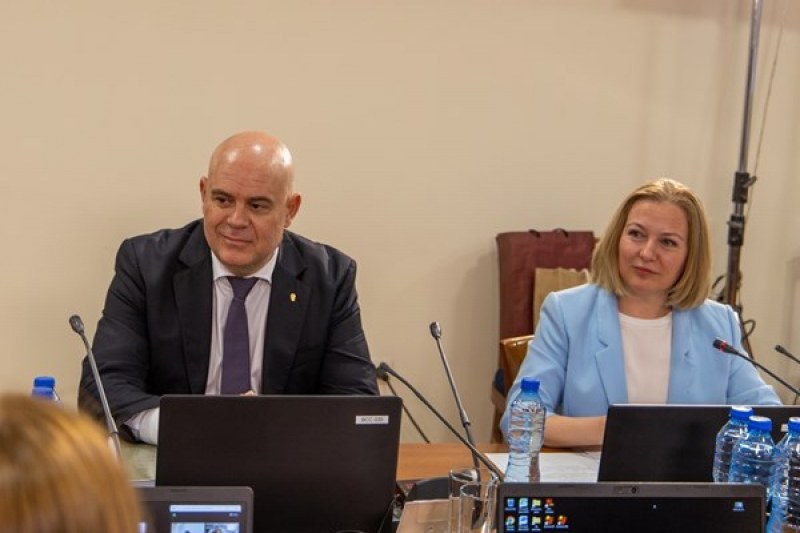 ВСС отказа да прекрати предсрочно мандата на Гешев