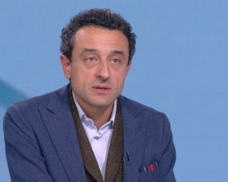 Даниел Лорер: Не се намериха достатъчно смели депутати