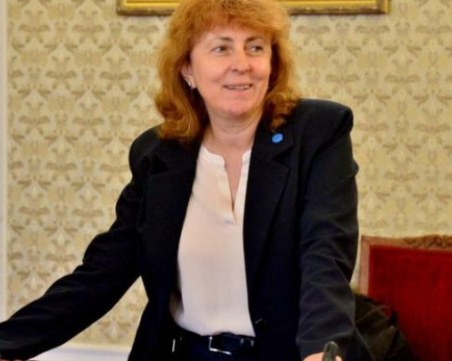 Виктория Василева входира заявление за напускане на НС