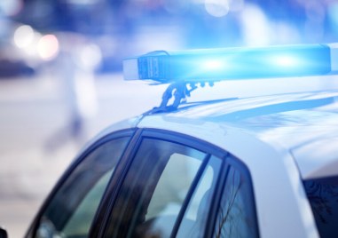 Мъж се опита да прегази с автомобила си граничен полицай