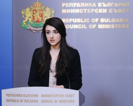 Бориславова: Ще опитаме да осигурим мнозинство заради Плана за възстановяване