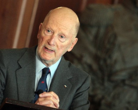 Сакскобурготски: Изгонването на толкова руски дипломати за излишно провокативно