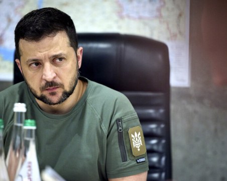 Зеленски уволни украинските посланици в Германия и още няколко страни