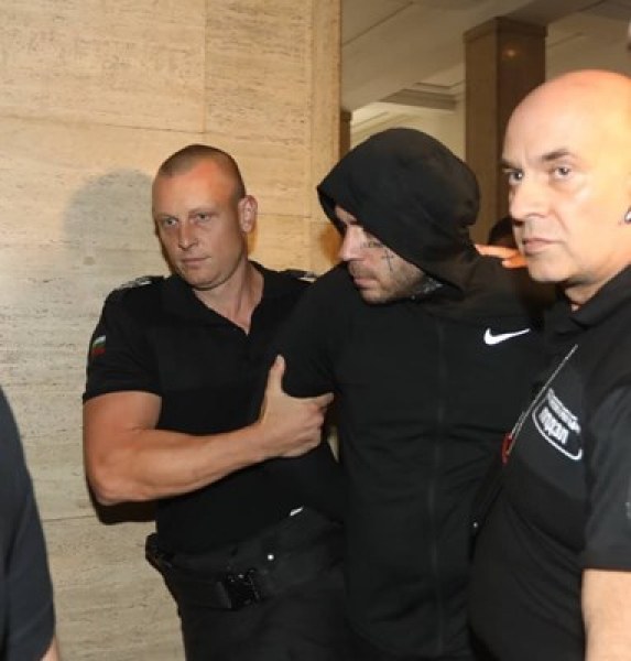 Вкарваха Георги Семерджиев в съдебната зала, очаква се мярката му