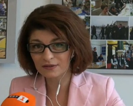 Десислава Атанасова: Г-н Борисов се пошегува, че ГЕРБ могат дадат трима депутати на ПП