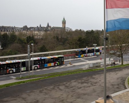 Най-богатата държава в ЕС пробва с безплатен обществен транспорт – до какво доведе това?