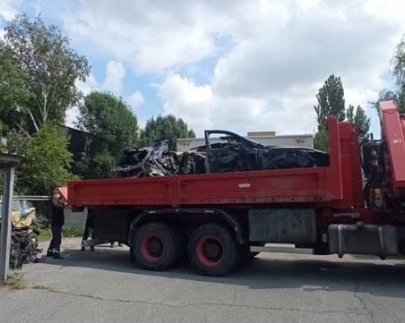 Отнесоха джипа на Семерджиев на сигурно място