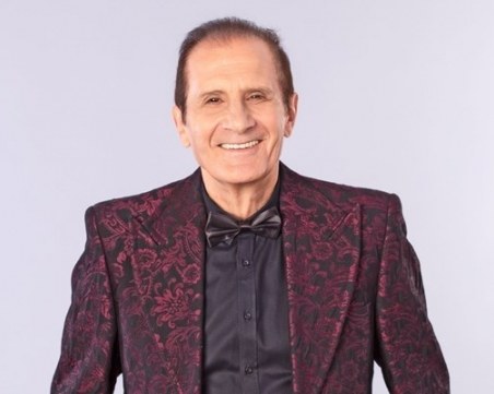 Панайот Панайотов прави песен за мижавия интерес