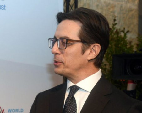 Пендаровски: Малки са шансовете за вписване на българите в Конституцията