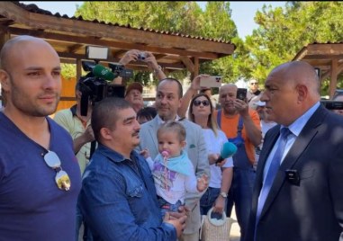 Бойко Борисов посети врачанското село Лиляче където кандидатът на ГЕРБ