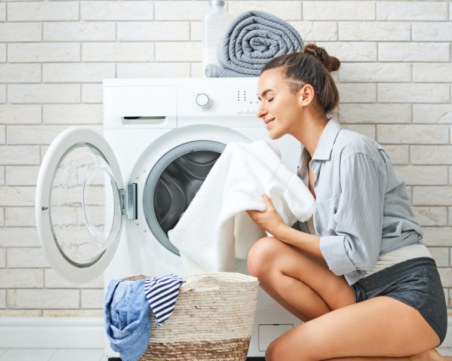 6 грешки, които увреждат и дрехите, и пералнята