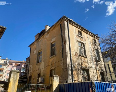 Арх. Петър Петров: 400 образци на културното наследство изчезват годишно в България