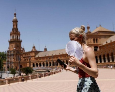 Рекордни жеги в Европа! Градусите в Испания скачат над 40