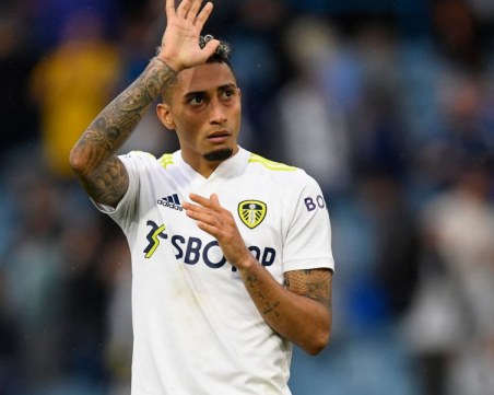 Официално: Барса привлече играч на Лийдс