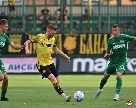 Ботев (Пловдив) с втори опит за победа в елита