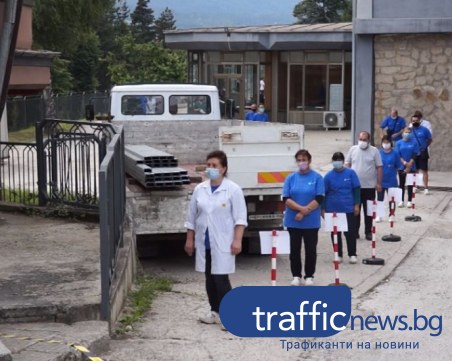 Доц. Гломб: Новият вариант на COVID заразява по 18 чoвека