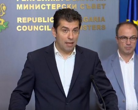 Кирил Петков: Няма да има затваряне на бизнеси и зелени сертификати в новата COVID вълна